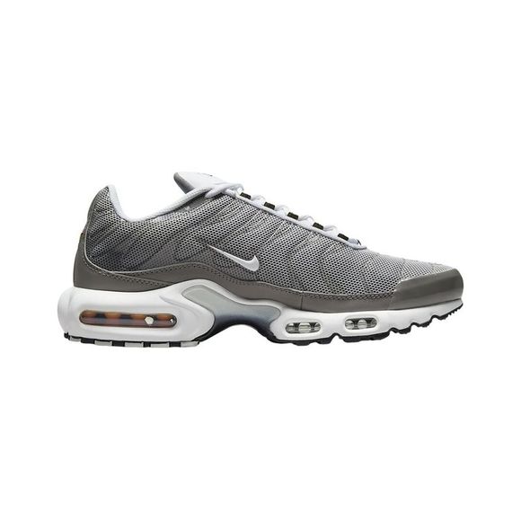 Nike Air Max Sneaker - Picture 2 of 5